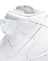 Ботинки женские Nike Wmns Air Force 1 07 Mid Triple White, s.37.5 фото №5 — интернет-магазин Desire.md