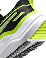 Кроссовки детские Nike Cosmic Runner Black/Volt/Wolf Grey, s.39 фото №4 — интернет-магазин Desire.md