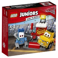 Set de construcție Lego Cars: Guido and Luigi's Pit Stop (10732)