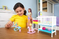 Păpușa Barbie Nap "N" Nurture Nursery (GFL38)