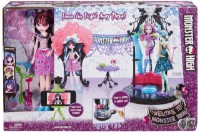Păpușa Mattel Monster High (DNX68)