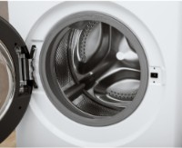 Maşina de spălat rufe Whirlpool FWG71283BV EE