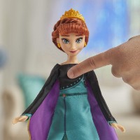 Păpușa Hasbro Frozen 2 Musical Adventure Anna (E8881)