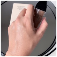 Fluid tonal Chanel Les Beiges Water-Fresh Tint Medium 30ml