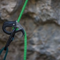 Coborator-blocator Black Diamond ATC-Pilot Black (BD620078) imaginea #4 — magazin online Desire.md