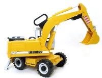 Экскаватор Bruder Liebherr (2426) фото №2 — интернет-магазин Desire.md
