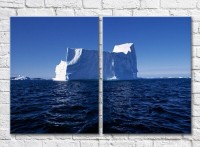 Картина ArtPoster Iceberg drifting off the coast of Greenland (3453712)
