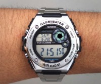 Наручные часы Casio MWD-100HD-1A фото №3 — интернет-магазин Desire.md