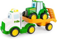 Трейлер с трактором Tomy (47207)