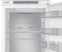 Встраиваемый холодильник Samsung BRB307054WW