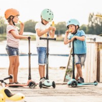 Самокат Scoot and Ride HighwayKick 3 Blueberry LED (96356) фото №3 — интернет-магазин Desire.md