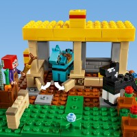 Set de construcție Lego Minecraft: The Horse Stable (21171)